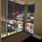 Appartement Award Winner Of 2026 &2025 Traveller & Guest Rated Apartment, Two Bedroom, #1 Centres Location, Great 180 Degree Views,balcony , Parking Onsite, Netflix & Wifi