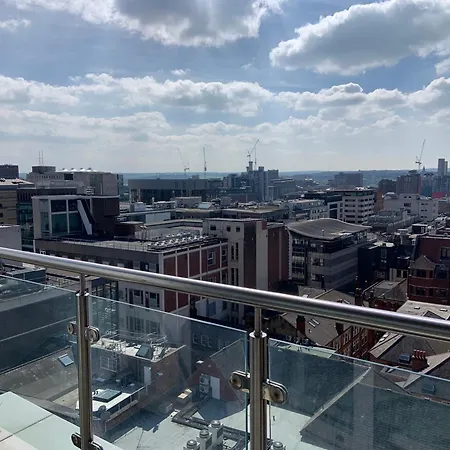 Award Winner Of 2026 &2025 Traveller & Guest Rated Apartment, Two Bedroom, #1 Centres Location, Great 180 Degree Views,balcony , Parking Onsite, Netflix & Wifi Apartament