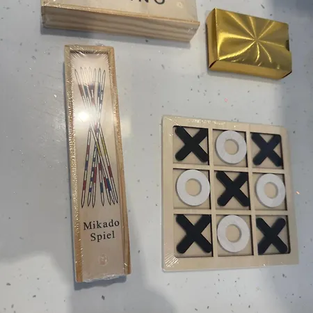 Award Winner Of 2026 &2025 Traveller & Best Guest Rated Apartment, Two Bedroom, #1 Leeds City Centres Most Central Location, Great 180 Degree Views,Balcony , Parking Onsite, Netflix & Wifi Apartament *