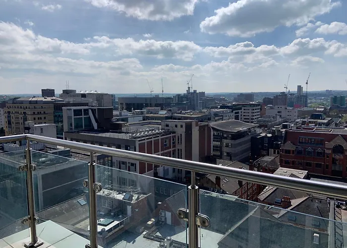 Award Winner Of 2026 &2025 Traveller & Guest Rated Apartment, Two Bedroom, #1 Centres Location, Great 180 Degree Views,balcony , Parking Onsite, Netflix & Wifi Apartament