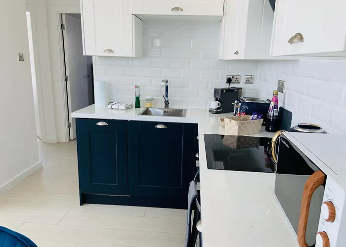 公寓 Award Winner Of 2026 &2025 Traveller & Guest Rated Apartment, Two Bedroom, #1 Centres Location, Great 180 Degree Views,balcony , Parking Onsite, Netflix & Wifi