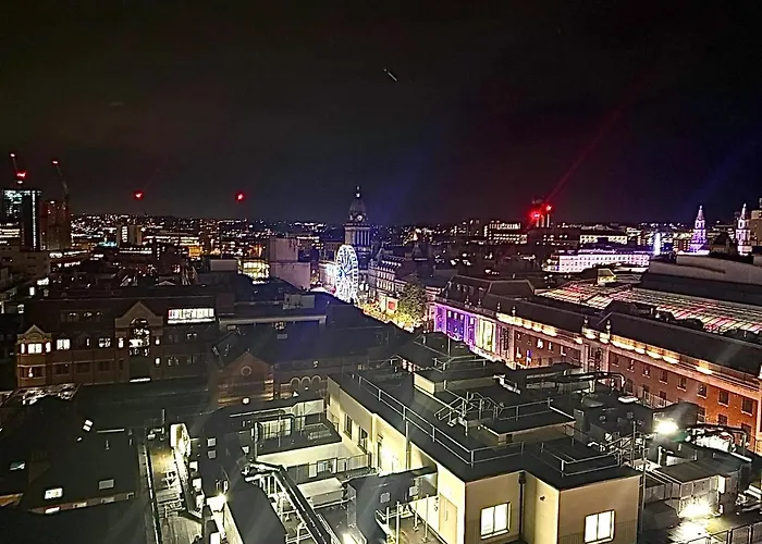 Award Winner Of 2026 &2025 Traveller & Guest Rated Apartment, Two Bedroom, #1 Centres Location, Great 180 Degree Views,balcony , Parking Onsite, Netflix & Wifi