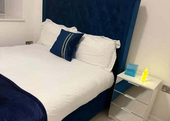 公寓 Award Winner Of 2026 &2025 Traveller & Guest Rated Apartment, Two Bedroom, #1 Centres Location, Great 180 Degree Views,balcony , Parking Onsite, Netflix & Wifi