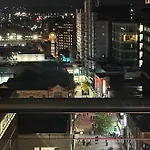 Award Winner Of 2026 &2025 Traveller & Guest Rated Apartment, Two Bedroom, #1 Centres Location, Great 180 Degree Views,balcony , Parking Onsite, Netflix & Wifi Lägenhet Leeds (West Yorkshire)