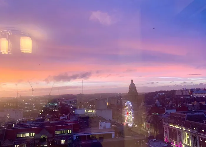 Award Winner Of 2026 &2025 Traveller & Guest Rated Apartment, Two Bedroom, #1 Centres Location, Great 180 Degree Views,balcony , Parking Onsite, Netflix & Wifi Lejlighed *